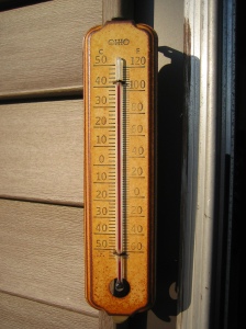 photo thermometer 100 degrees